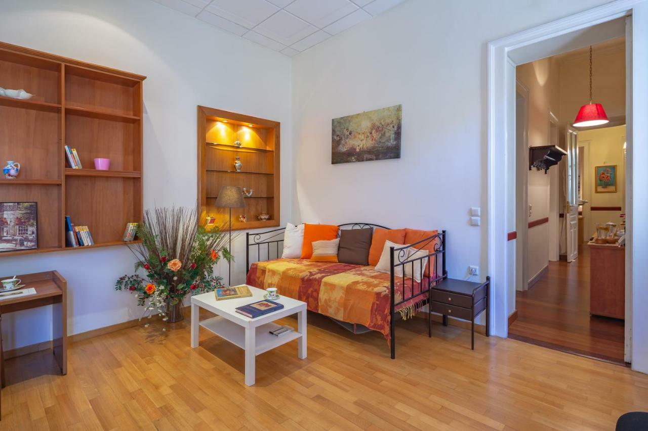 Stately Central Apartment Athens Exterior photo